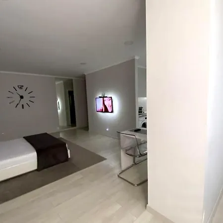 Compacte Studio Met Moderne Renovatie Lägenhet